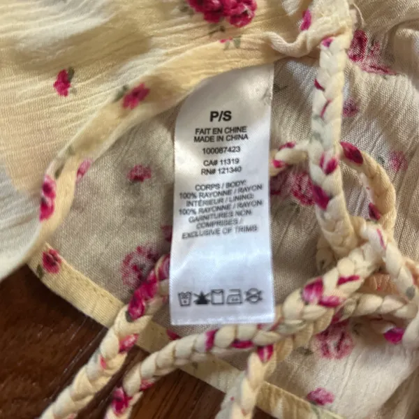 Garage Halter Tank Top Cropped - Image 5