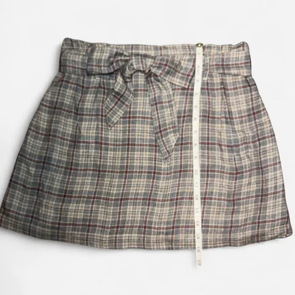 American Eagle Outfitters Tan Plaid Mini Schoolgirl Skirt with Tie Waist - Image 3
