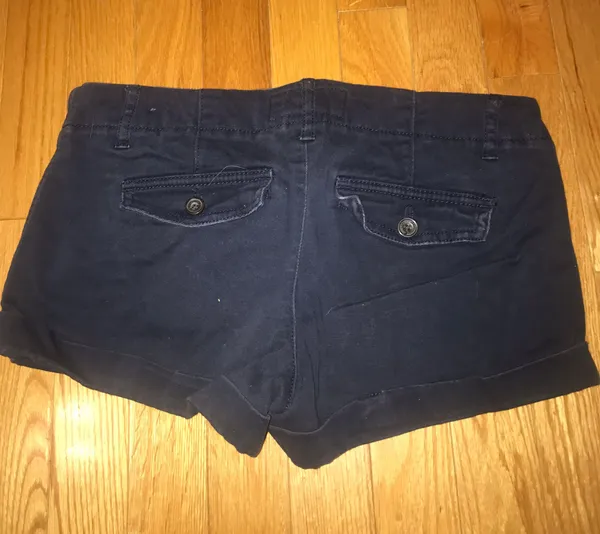 Abercrombie Small Shorts - Image 5