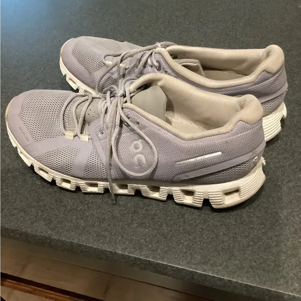 Women's Gray on cloud Athletic Shoes 7 - Image 3