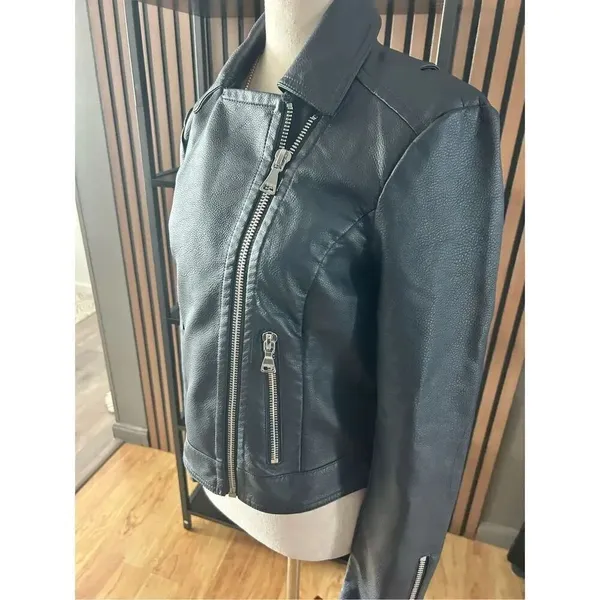 Express faux leather dark blue jacket size small motto rock like style - Image 2