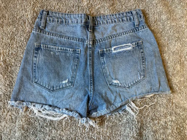 Vervet Denim Shorts Size Medium - Image 2