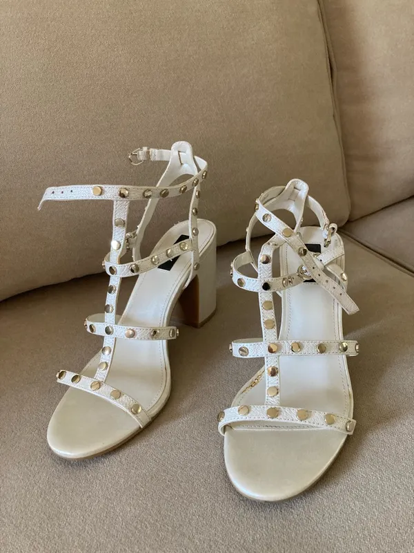 DKNY Ivory Strappy Studded Block Heel Sandals - Image 4
