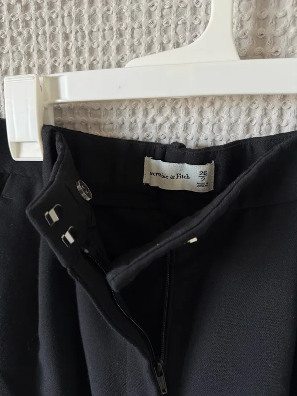 Abercrombie Sloane Tailored Pants Black - Image 4