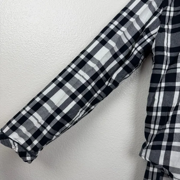 Victoria's Secret Pajamas Womens XS Black White Plaid Flannel Sleepwear Set - Image 5