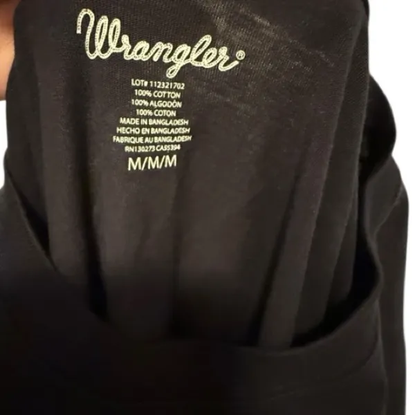 Wrangler Black Cropped T-Shirt nwot - Image 5