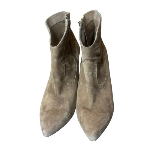 Vince Camuto Movinta Suede Western Ankle Booties Taupe Pointed Toe Size 7.5M - Image 2