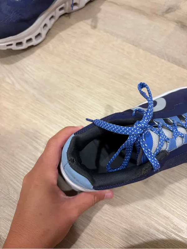 On Cloud Cloudmonster Running Shoes Size 7.5 Blue - Image 6
