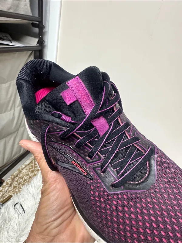 Brooks Ghost 12 Women's Black and Magenta Running Sneakers - Image 2