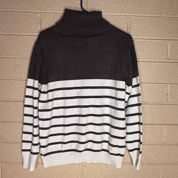 Kirundo women black and White Striped Sweater - Image 2