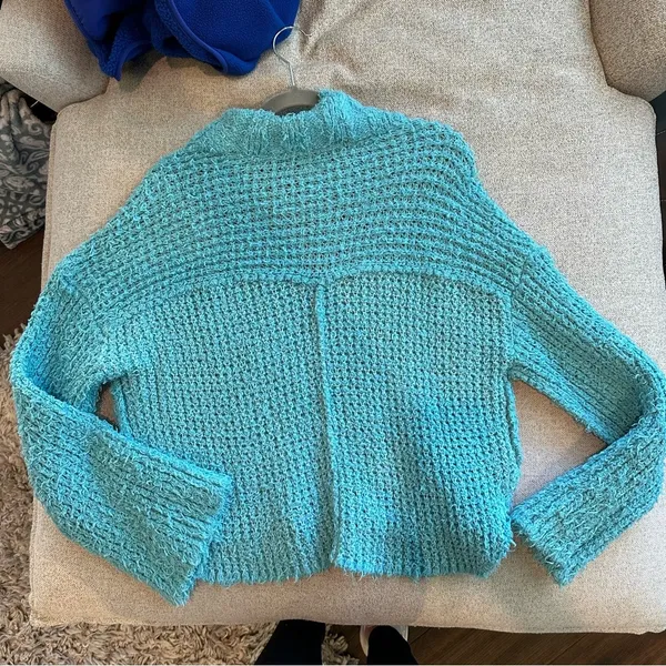 Free People Blue Turtleneck Sweater Size Small - Image 4