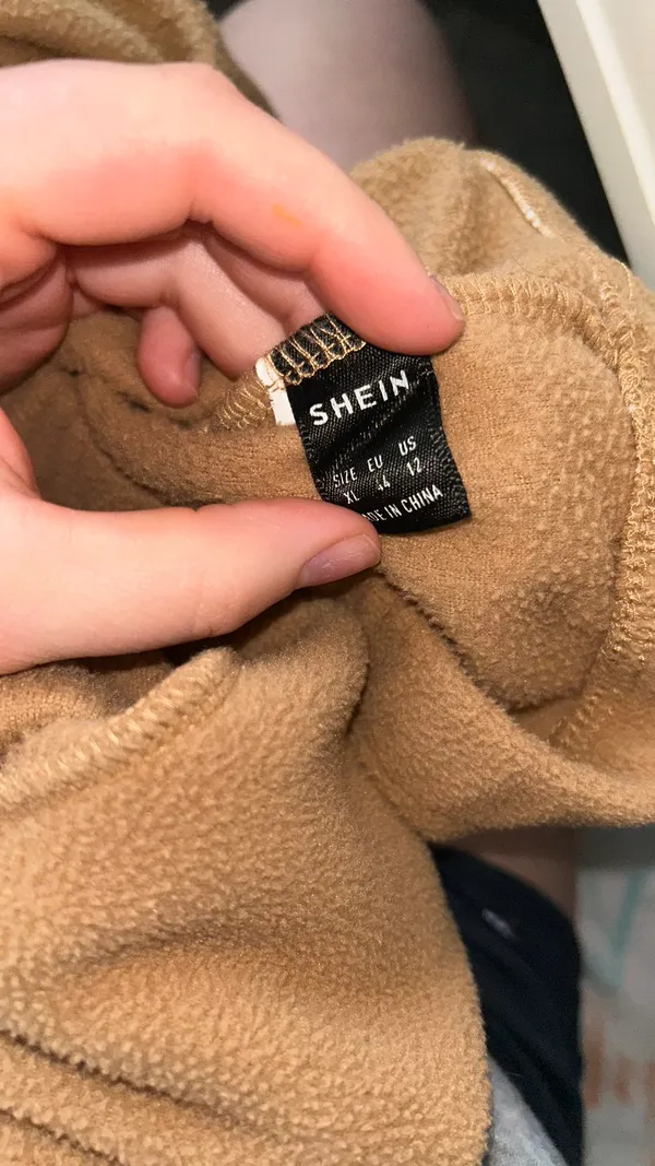 Shein Quarter-Zip Long Sleeve - Image 3