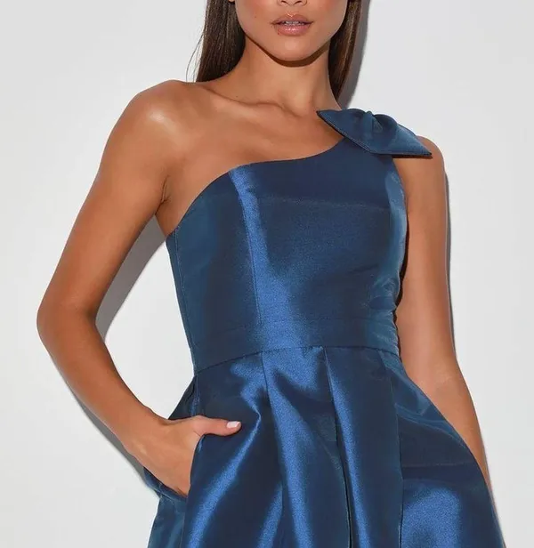 Luxurious Prom Navy Blue One-Shoulder Maxi Dress size small - Image 2