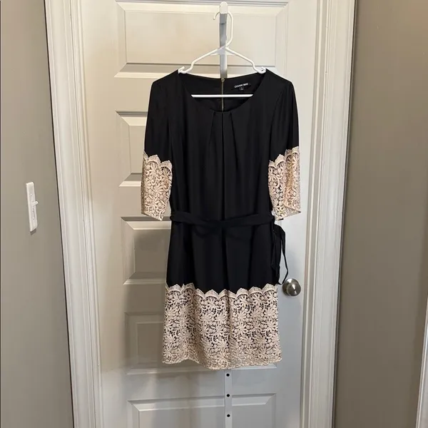 Gianni Bini Black Lace Trim Belted Dress Romantic Chic Feminine Aesthetic Small‎ - Image 3