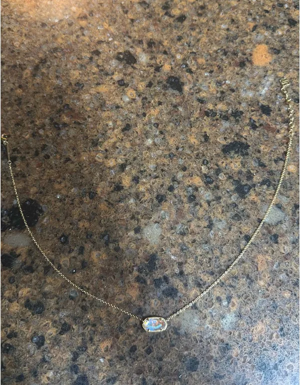 Kendra Scott Necklace Gold - Image 2