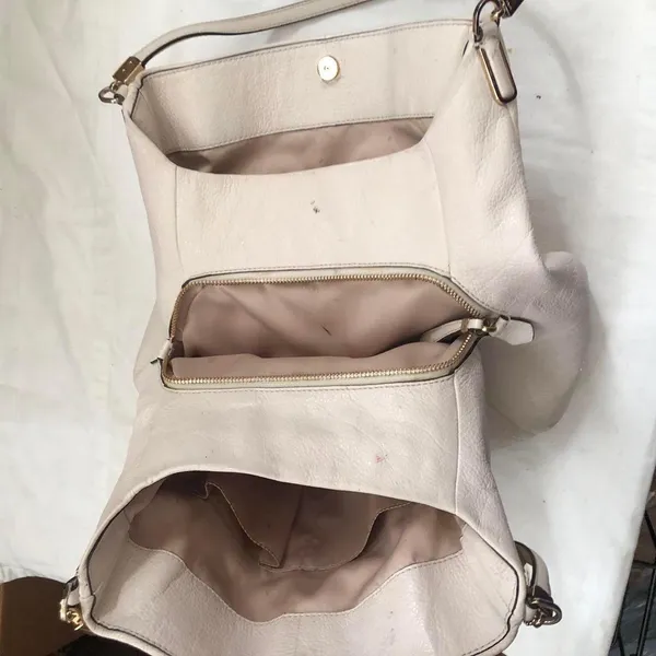 Coach 26224 Beige Phoebe Pebble Leather Shoulder Hand Bag Purse - Image 4