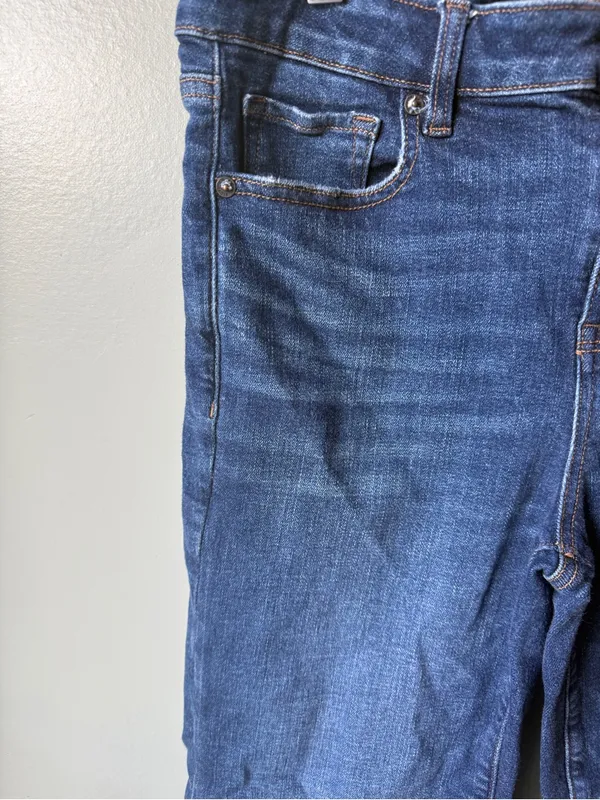 American Eagle Kick Boot Crop Jeans Women’s 8 Short Dark Wash Raw Hem - Image 2