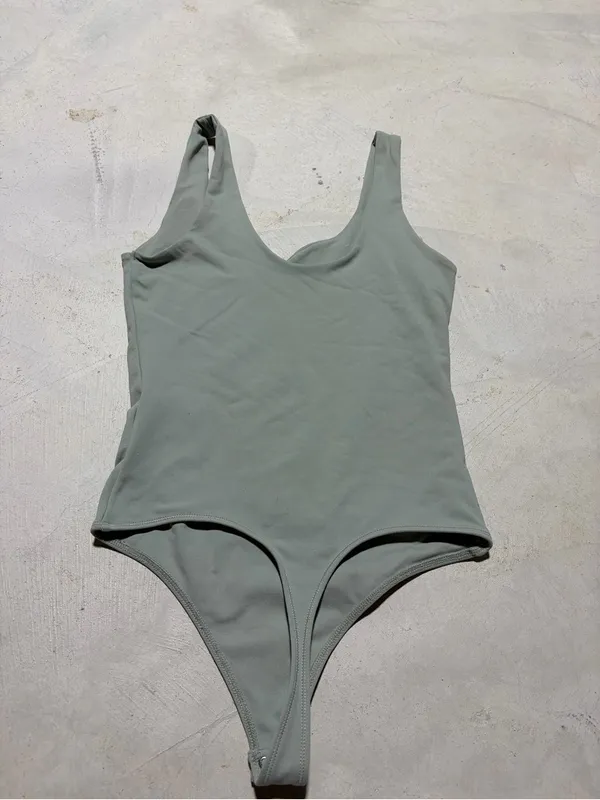 Abercrombie & fitch soft collection Sage Green Women’s bodysuit tank top XS - Image 4