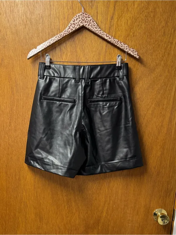 Abercrombie & Fitch Faux Vegan Leather High Rise Shorts Black Small NEW NWT - Image 14