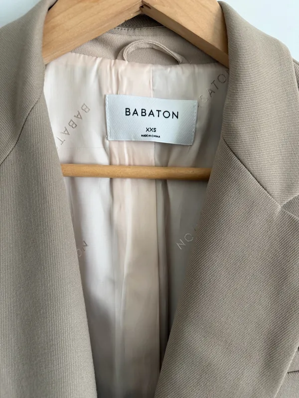 Aritzia Babaton Atelier Wool Blazer Taupe Camel Suiting Jacket XXS - Image 4