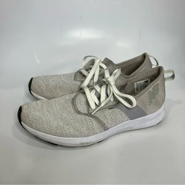 New Balance fuelcore nergize V1 sneaker light‎ gray women’s size 7.5 casual - Image 2