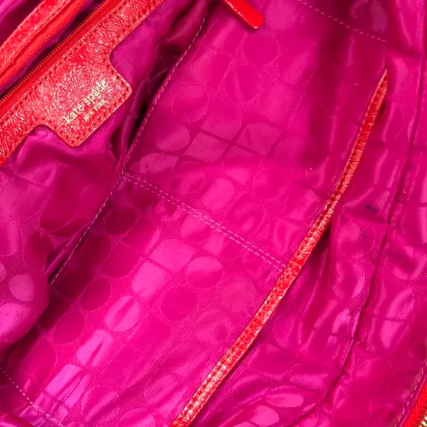 Kate Spade Coney Island Red Quilted Tufted Puffer Argyle Nylon Shoulder Hand Bag Purse Large Tote Zipper Closure - Image 3