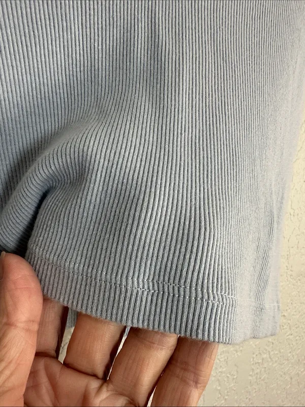NEW Brandy Melville Sky Blue Ribbed Crop Top Y2K V Neck - Image 5