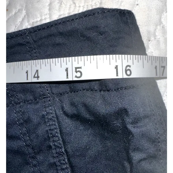Nike Women's Size 8 Black Rolled Hem Flap Pocket Chino Cotton Athletic Shorts - Image 8