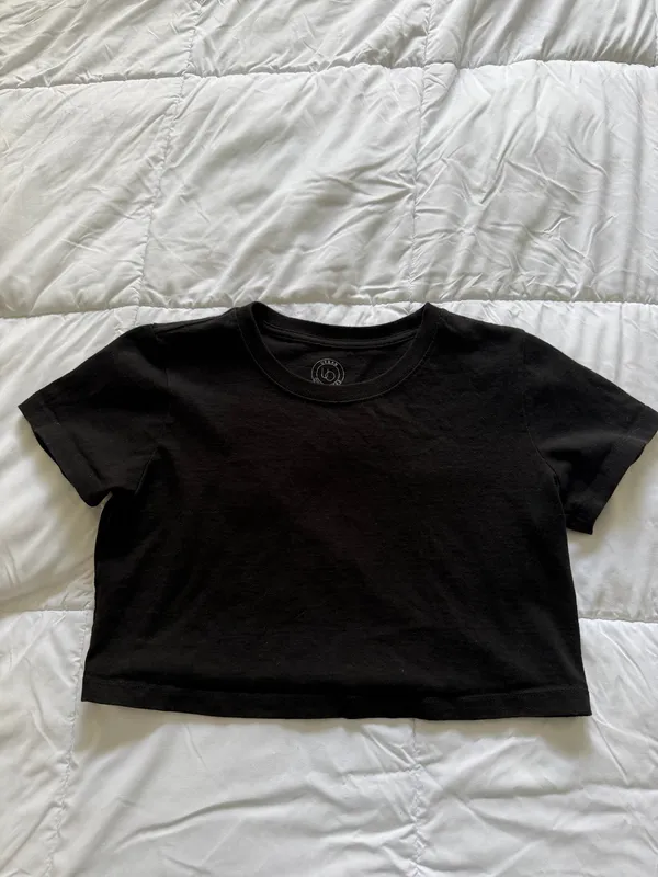 Urban Outfitters Black Crop Top - Image 4