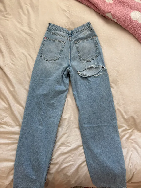 BDG Urban Outfitters High Rise Baggy Jeans - Image 3