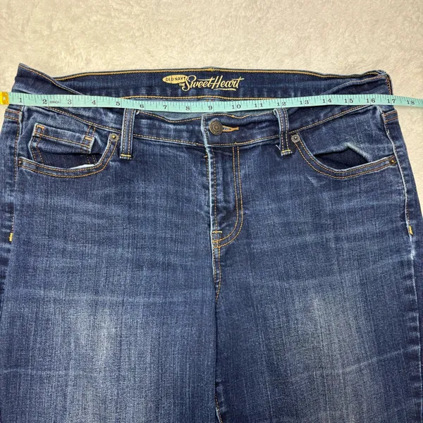 Old Navy Sweet Heart Women's‎ Dark Blue Straight leg Jeans size 10 - Image 4