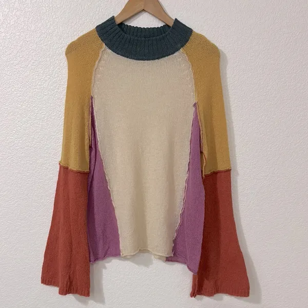 PROMESA Colorblock Sweater with Bell Sleeves - Image 2