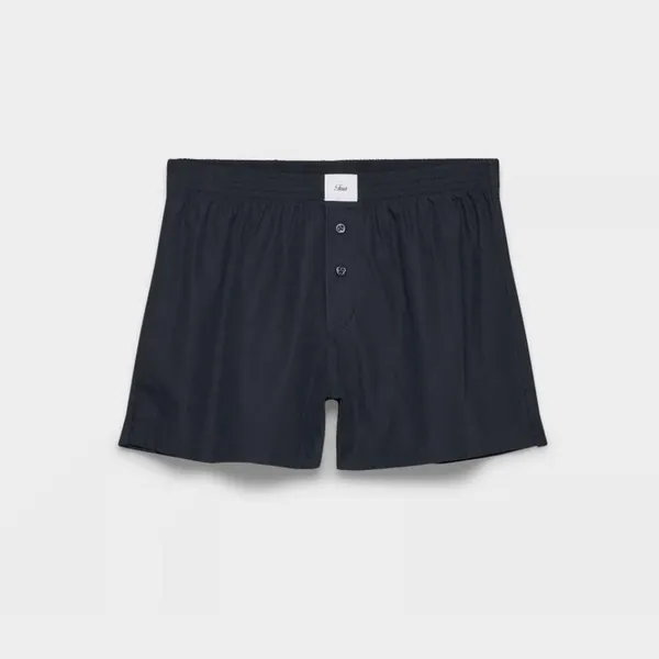 Aritzia Women's Black and Navy Shorts - Image 3