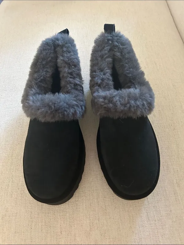 UGG® Nita Genuine Shearling Slipper (Women), Black, Size 10, NWT - Image 2