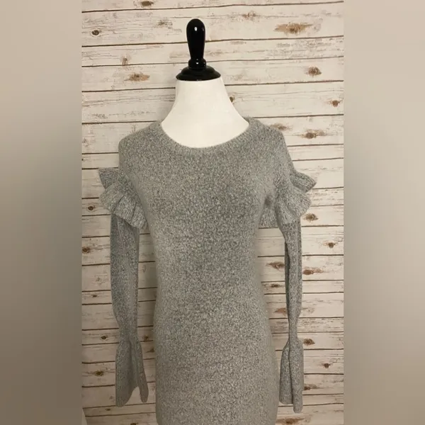 Romeo & Juliet Couture ruffle sleeve sweater dress - Image 2