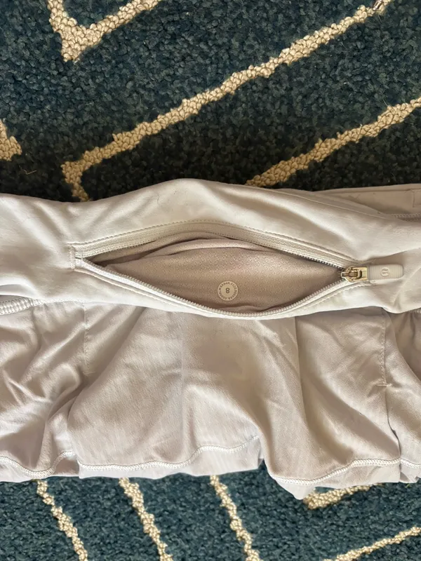 Lululemon Skirt Pace Rival Mid-Rise White 8 - Image 3