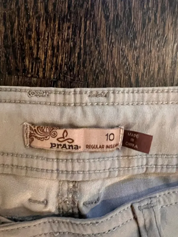Prana Halle Women’s Khaki Cargo Pants Size 10 - Image 2
