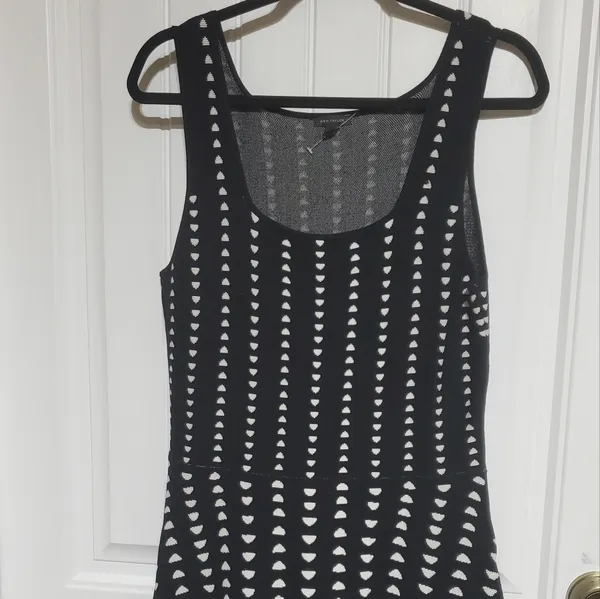 Ann Taylor Black & White Jacquard Sleeveless SWEATER Dress Size S - Image 3