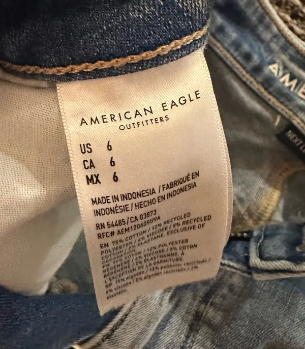 American Eagle Shorts - Image 3