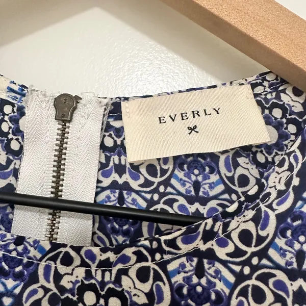 EVERLY | Women's Sleeveless Blue‎ White Geometric Print Fit Flare Midi Dress, S - Image 5