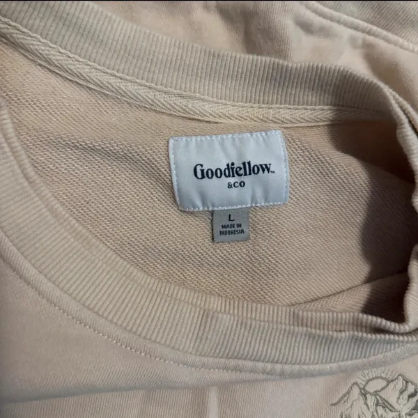 Goodfellow & Co Mountain Range Sweatshirt - Image 8