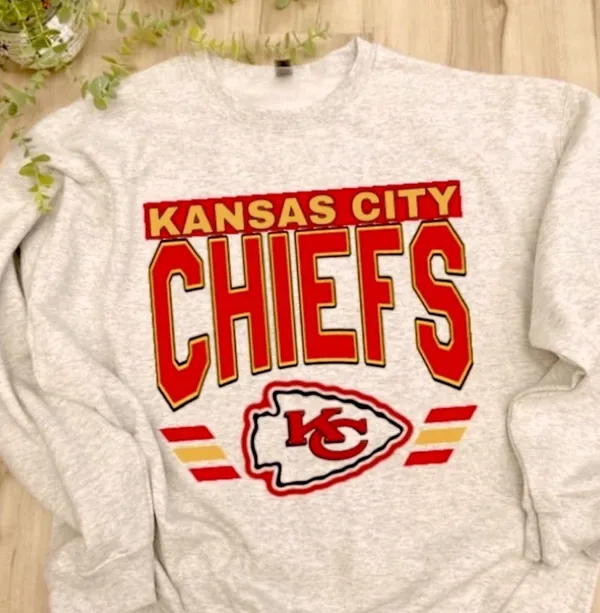 Boutique New Kansas City Chiefs Crewneck Sweatshirt - Image 4