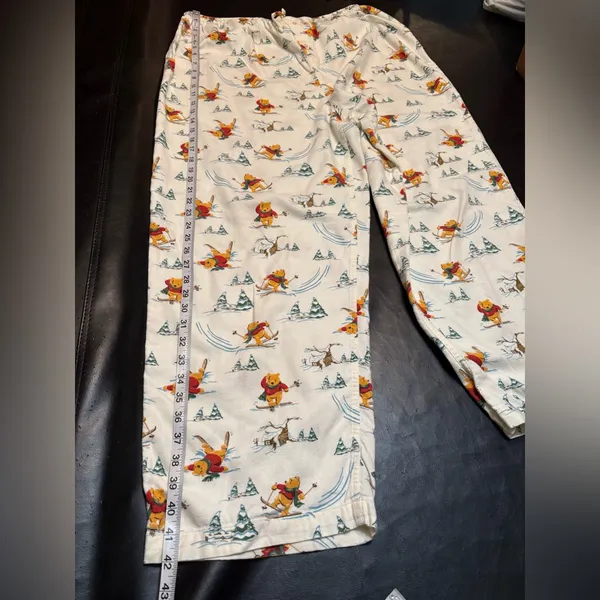 Disney Winnie the Pooh size extra large pajama pants with a cute winter scene. - Image 14