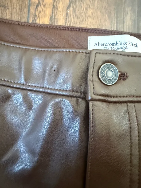 Abercrombie The 90s Straight Ultra High-Rise Brown Leather Faux Pants - Image 4