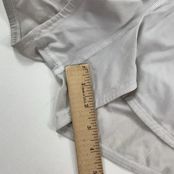Lululemon Shorts Womens 4 Gray 3 In Running Lined Zip Pocket Athletic Sport - Image 6