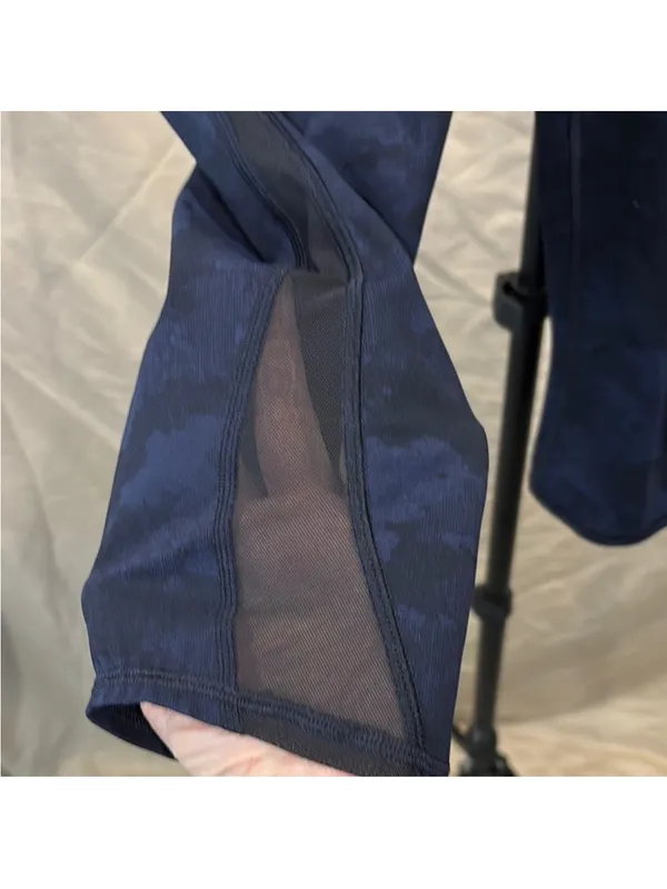 lululemon athletica Navy Patterned Cropped High-Rise Capris - Image 4