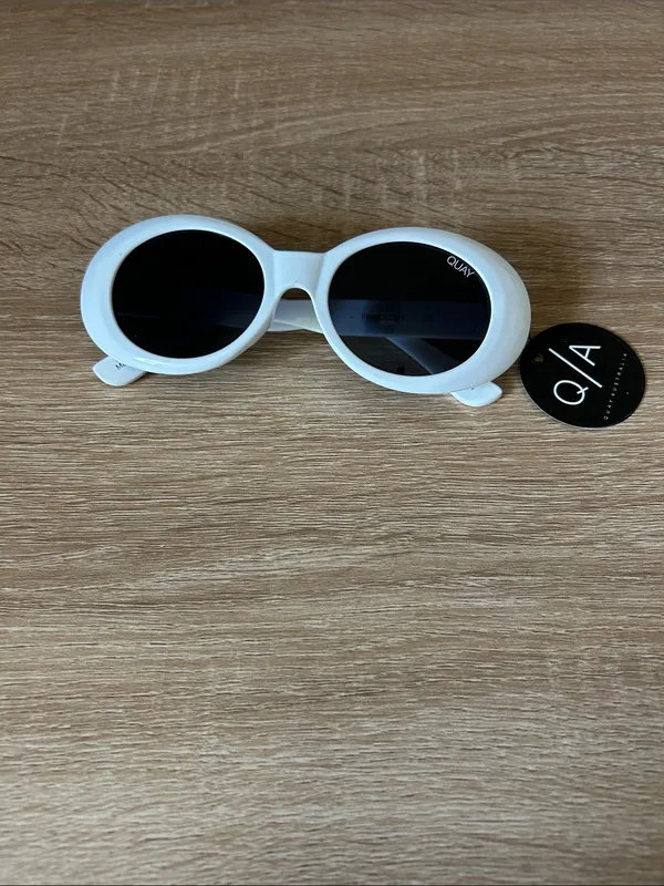 Quay Australia frivolous White Oval Sunglasses - Image 2