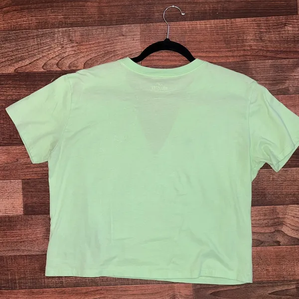 Hollister Women's Mint Green V-Neck Tee - Image 4