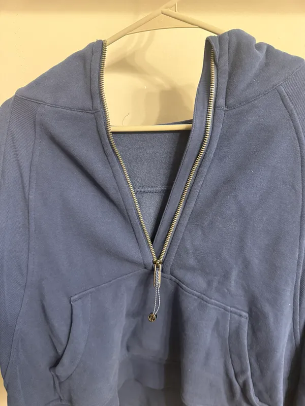 Lululemon Scuba Hoodie - Image 3