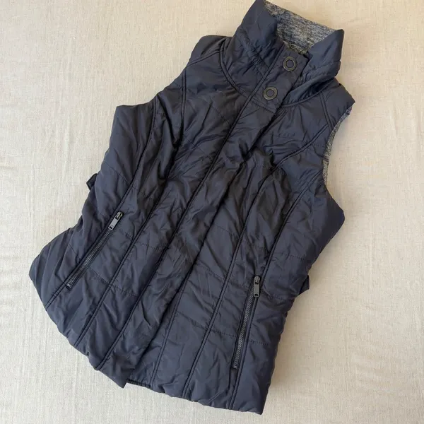 Zella Reversible Quilted Puffer Vest Navy Blue Grey‎ Space Dye Womens Small - Image 10